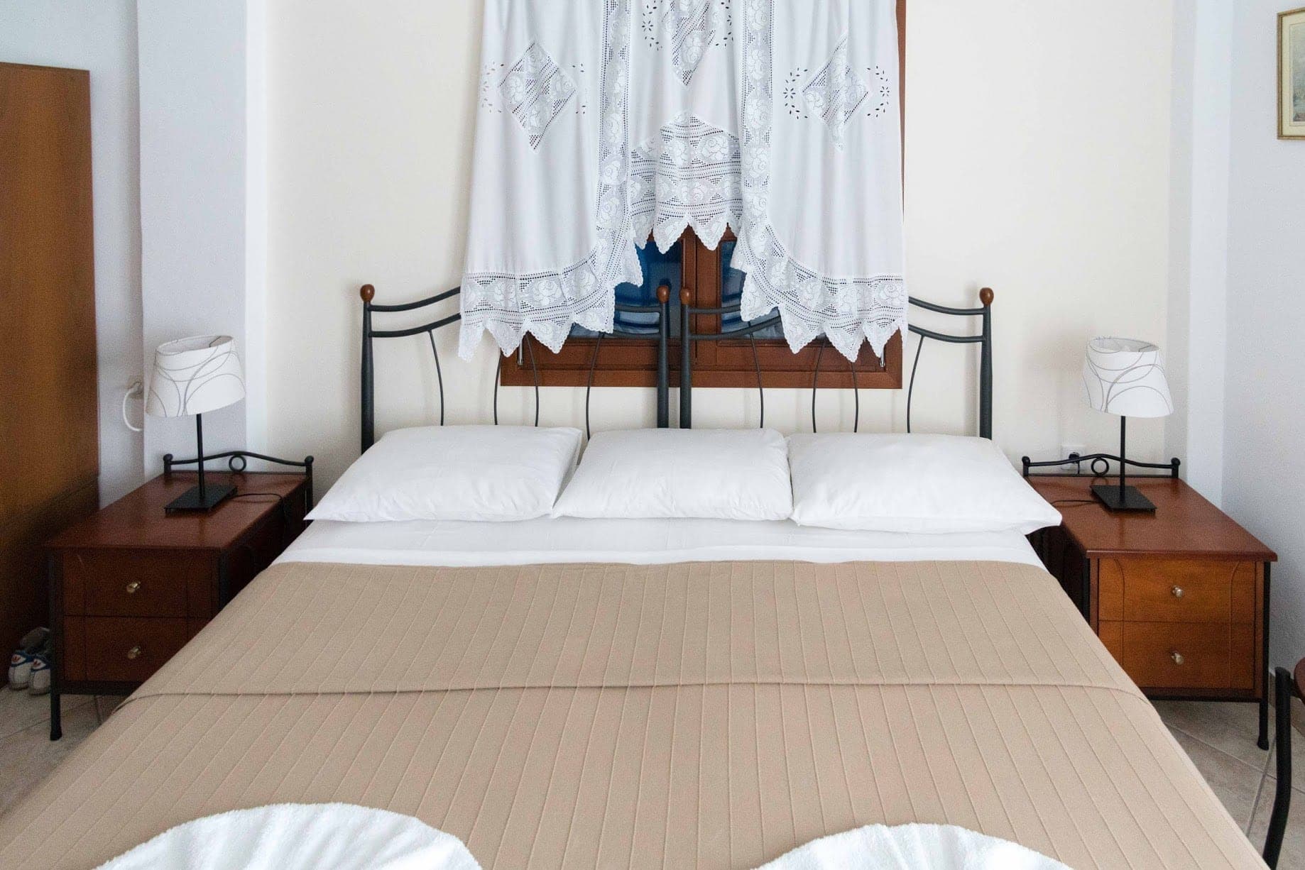 Kyma Rooms – 6