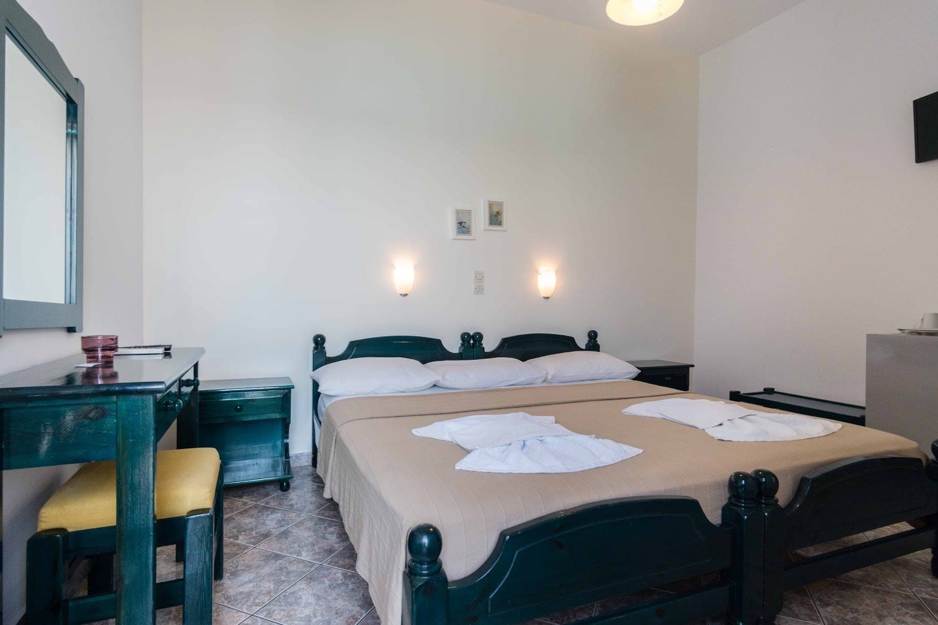 Petrino Rooms – 7